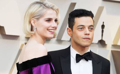 Lucy Boynton y Rami Malek a su llegada a los Oscar, el pasado domingo 24 de febrero.