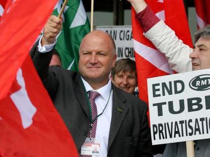 Bob Crow durante una protesta de trabajadores del transporte.