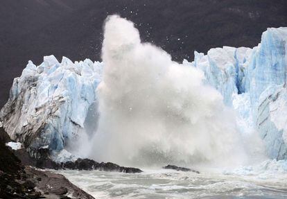 Está ubicado en el Campo de Hielo Patagónico Sur, la tercera concentración de hielo más grande del mundo después de los polos.