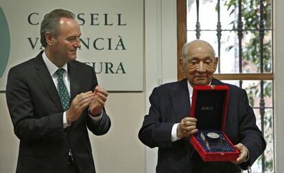 Alberto Fabra e Isidoro Álvarez, en el Consell de Cultura.