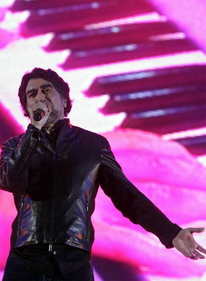 Joaquín Sabina en un momento del concierto 'Cien años, mil sueños'.