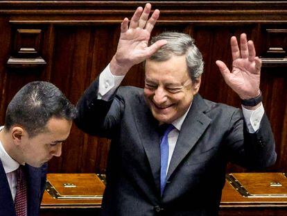Mario Draghi, en el Senado de Italia, tras confirmar su dimisión este jueves.