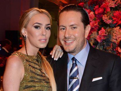 Petra Ecclestone y James Stunt en una fiesta en Londres en julio de 2014.