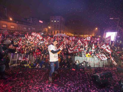 Cervera festej&oacute; a lo grande el t&iacute;tulo de M&aacute;rquez.