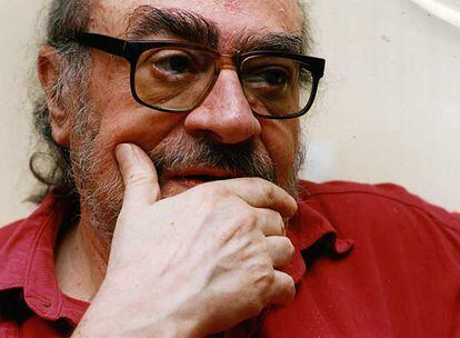 El escritor uruguayo Mario Levrero. 