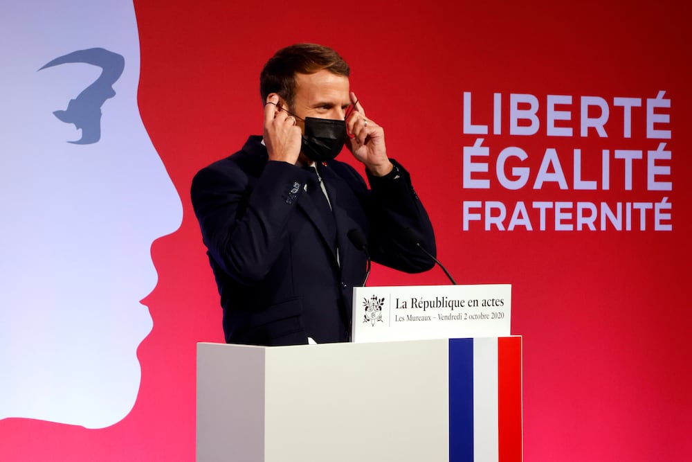 Francia declara la guerra a los “certificados de virginidad”