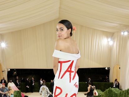 Alexandria Ocasio-Cortez en la gala del Museo Metropolitano de Nueva York, en septiembre de 2021.