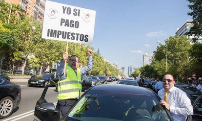 Una manifestación de conductores de VTC en Madrid.