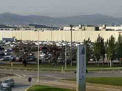 Vista de la fábrica de Nissan en la Zona Franca de Barcelona, donde ocupa 530.000 metros cuadrados.