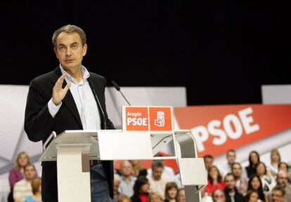 El presidente de Gobierno durante un acto del PSOE en Zaragoza