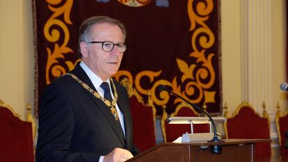 Eduardo de Castro, en su toma posesión como presidente de la Ciudad Autónoma de Melilla. Foto Antonio Ruiz