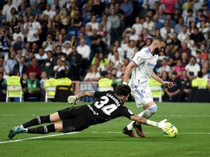 El madridista Karim Benzema en un partido de la pasada temporada de LaLiga Santander.