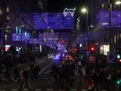 Gran Vía con las luces de Navidad.