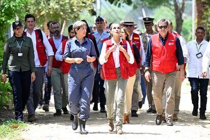 Alcocer acompaña a la reina Letizia de España durante una visita a Cartagena (Colombia), el 13 de junio de 2023.