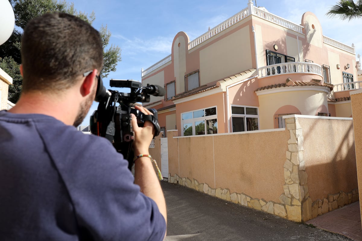 La Guardia Civil detiene a un hombre en Orihuela Costa como primer autor del caso de su pareja |  Compañía