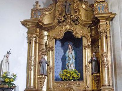 Retablo de la iglesia de San Francisco de Tui restaurado por la presunta trama corrupta.