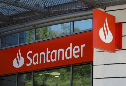 Sucursal de Santander en Varsovia.