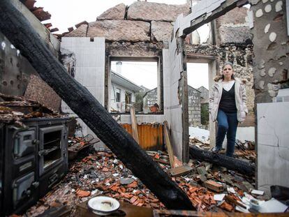Patricia Soalleiro, en su vivienda de Moces, en Ourense.
