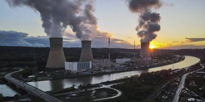 Planta nuclear de Engie en Tihange, Bélgica.