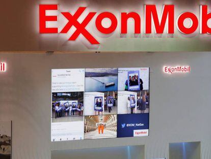 Estand de Exxon Mobil en Gastech, feria del gas celebrada en Chiba (Japón).