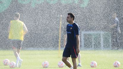 Xavi, durante un entrenamiento del Barcelona en esta pretemporada.