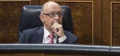 Cristóbal Montoro, ministro de Hacienda y Administraciones Públicas