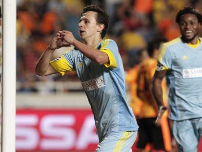 Maksimovic celebra el gol que le dio la clasificaci&oacute;n al Astana para la fase de grupos de la Champions ante el  Apoel Nicosia.