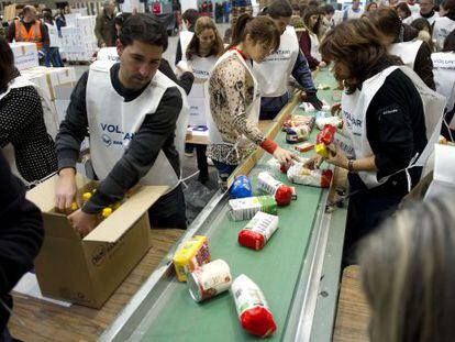 Clasificaci&oacute;n de alimentos recogidos dentro de la campa&ntilde;a del Gran Recapte.