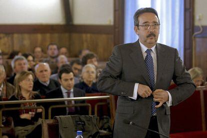 El sastre José Tomás testifica en el juicio de los trajes de Camps y Costa, en el Tribunal Superior de Justicia de Valencia.
