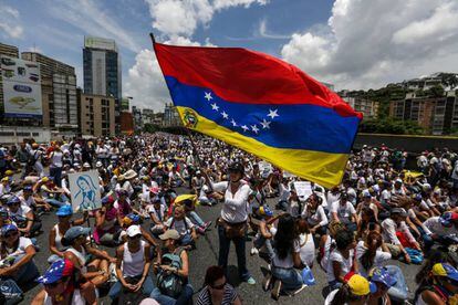 Manifestación de mujeres contra el régimen de Maduro el sábado en Caracas.