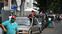 Foto: Algunos conductores buscan cargar gasolina en Caracas. AFP