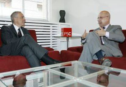 Pere Navarro y Josep Antoni Duran, en su reuni&oacute;n de ayer.