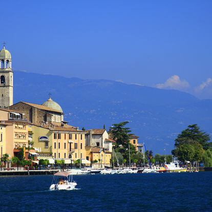 La ciudad italiana de Saló, a orillas del lago de Garda, en Lombardía.