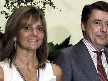 Ignacio Gonz&aacute;lez, junto a su esposa, Lourdes Cavero, el pasado septiembre