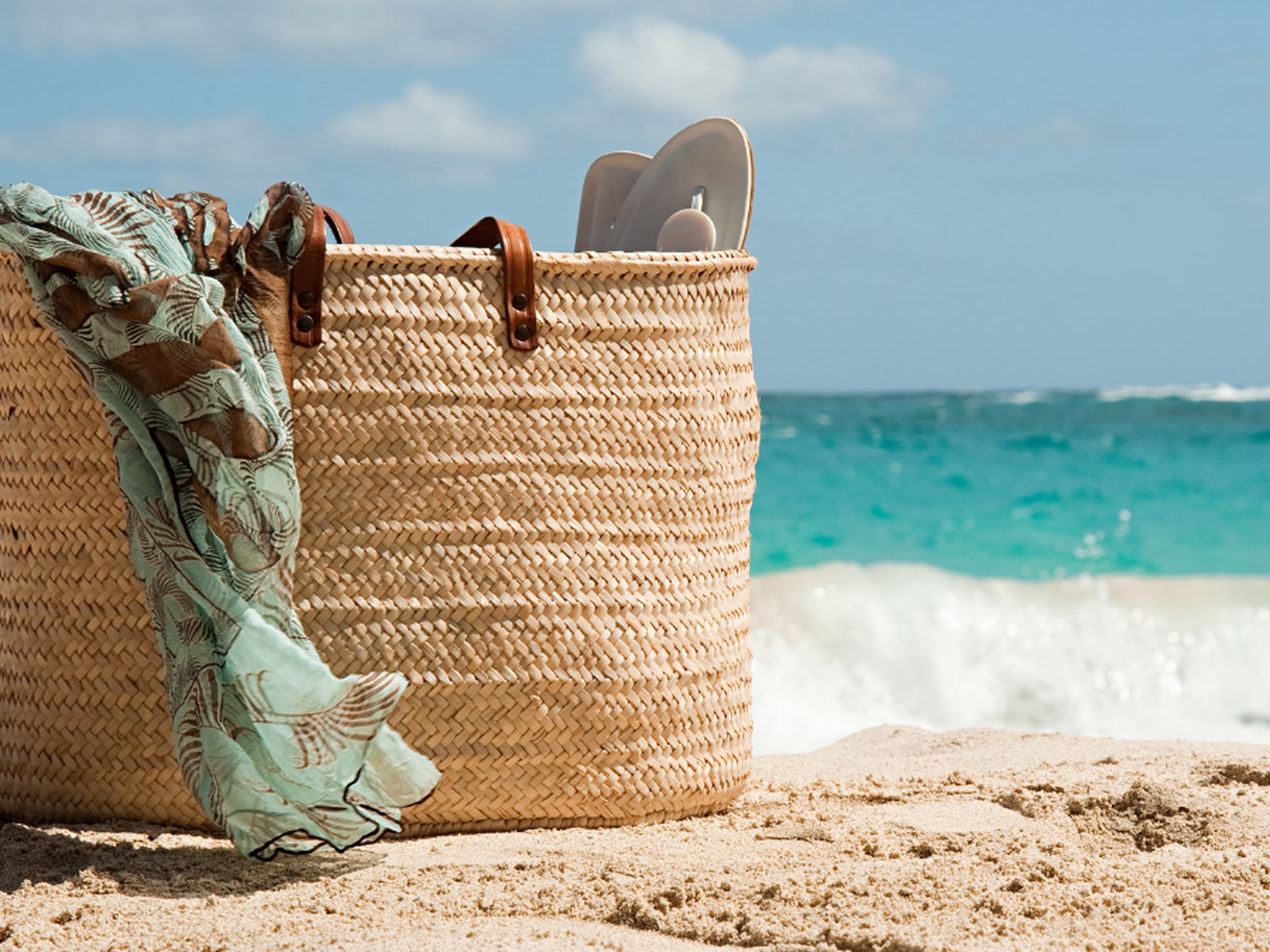 Capazos, cestas y otros bolsos asequibles para llevar a la piscina y la  playa