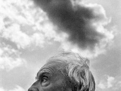 El escritor Jorge Luis Borges, retratado en Sicilia.