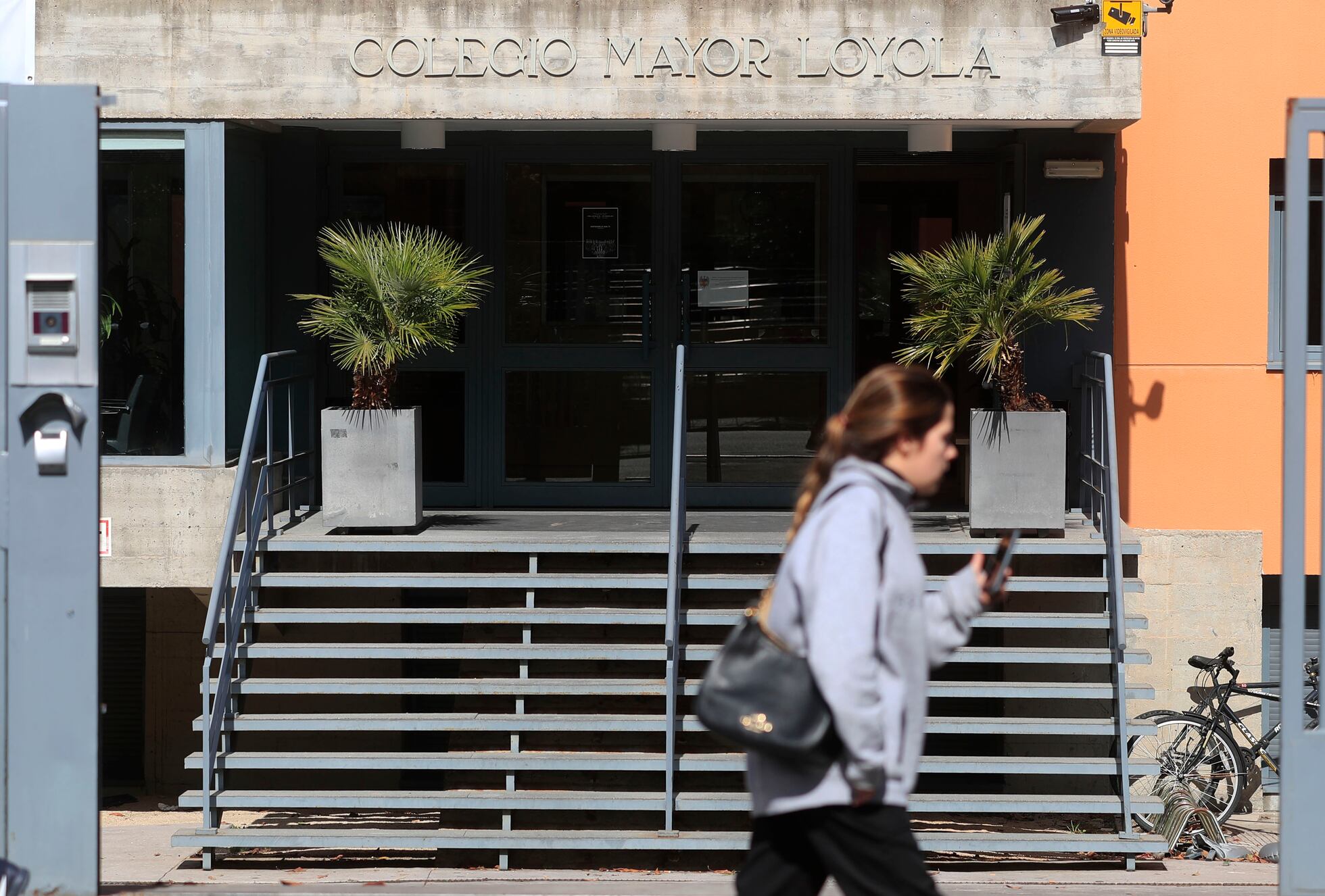 Aumentan Las Solicitudes A Colegios Mayores De Ciudad Universitaria Y Moncloa Madrid El Pais