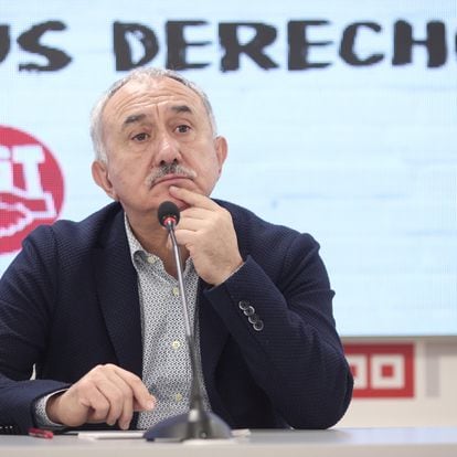 MADRID, SPAIN - NOVEMBER 19: The secretary general of UGT, Pepe Alvarez at a press conference to assess the political situation and present the trade union demands to the formation of a new government on November 19, 2019 in Madrid, Spain. (Photo by  Eduardo Parra/Europa Press via Getty Images) (Photo by Europa Press News/Europa Press via Getty Images)