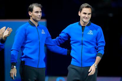 Roger Federer dijo, al concluir su último partido: "Estoy feliz, no triste… He disfrutado de ponerme las zapatillas una última vez".