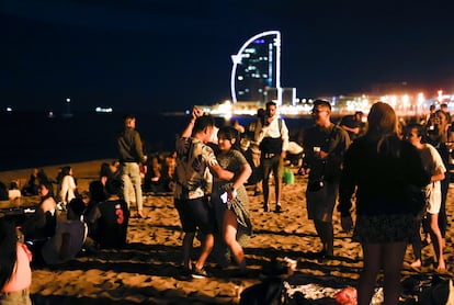 Verbena de Sant Joan. Playa de la Barceloneta.