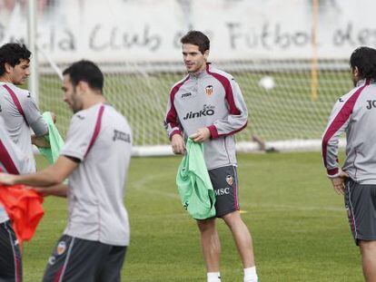 Gago, en el entrenamiento del Valencia.