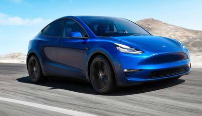 Tesla Model Y de color azul