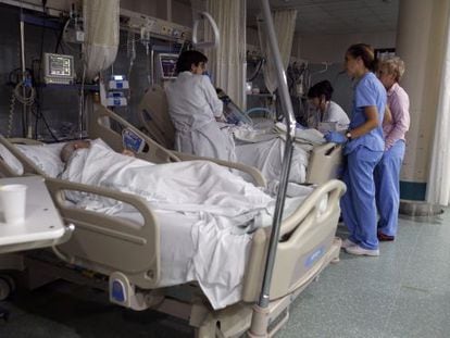 Sala de enfermos cr&iacute;ticos del servicio de Urgencias del Hospital Universitario Reina Sofia de Cordoba. 