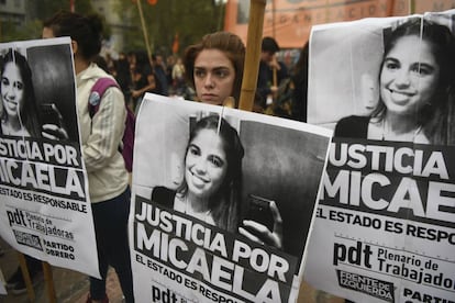 Miles de personas exigieron justicia por Micaela García el 12 de abril.