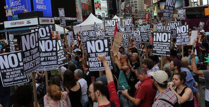 Protestas en Nueva York a la reacción de Trump tras los sucesos de Charlottesville.