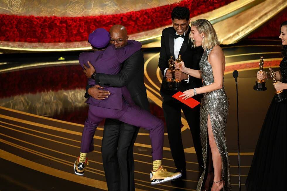 Si quieres saltar como Spike Lee salta sobre Samuel L. Jackson solo necesitas ganar un Oscar y calzar unas Air Jordan.