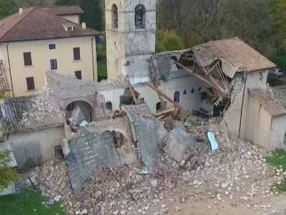 San Salvatore di Norcia se derrumbó ante las cámaras de televisión; imágenes aéreas muestran ahora el estado en que ha quedado el monumento