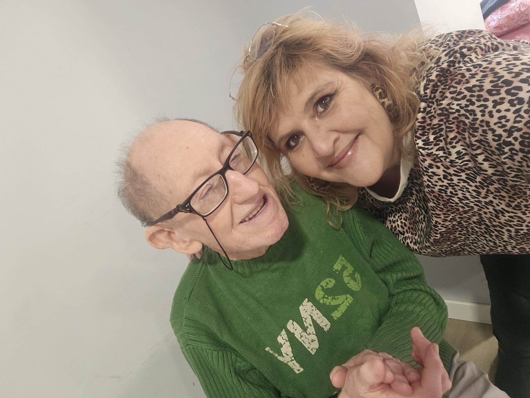 José Nicolás y Maribel Albarrán Nicolás.