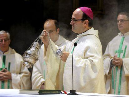 El obispo de San Sebasti&aacute;n, Jos&eacute; Ignacio Munilla, oficia misa en la Bas&iacute;lica de San Ignacio de Loiola.