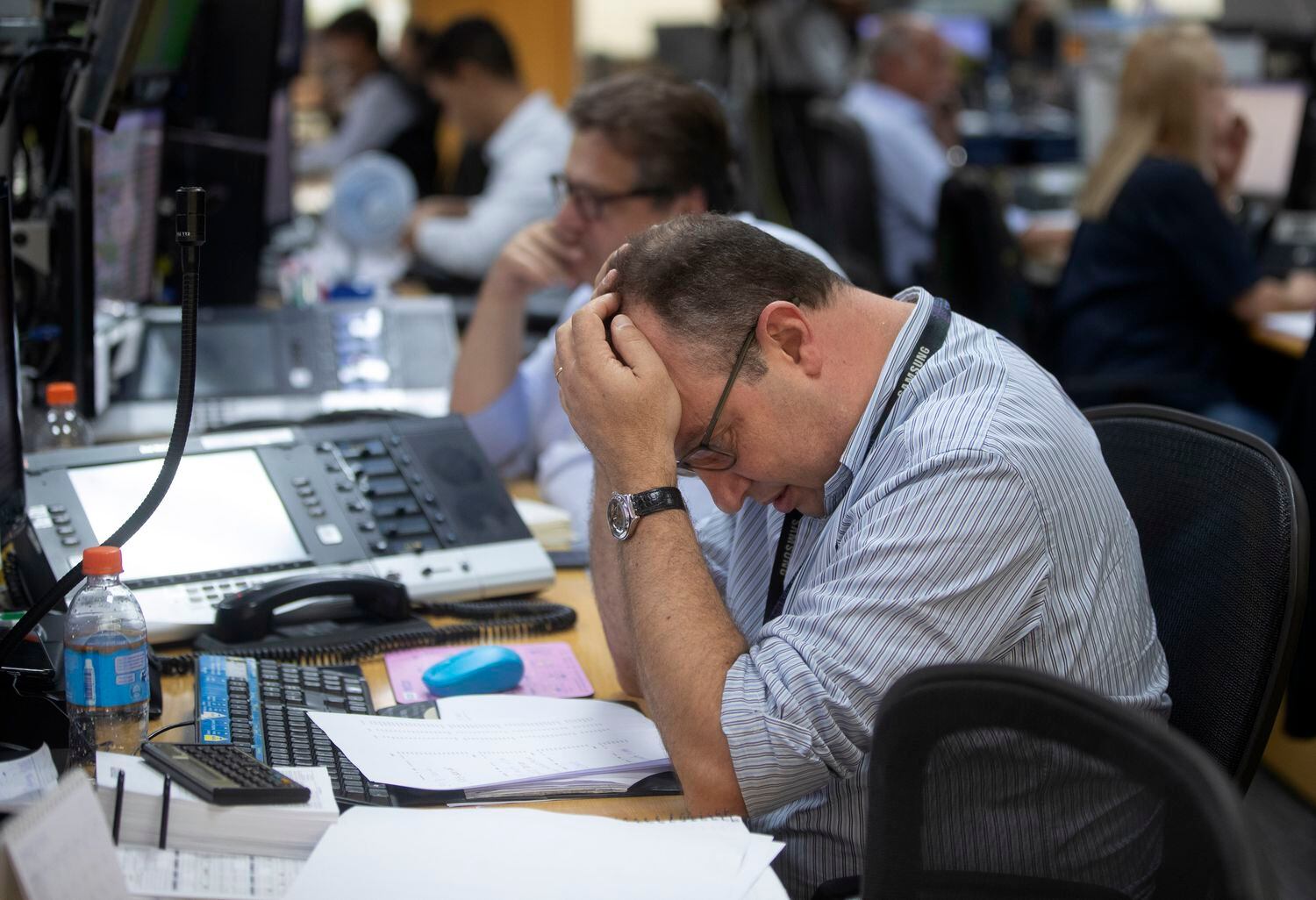 Un broker brasileño, este lunes.